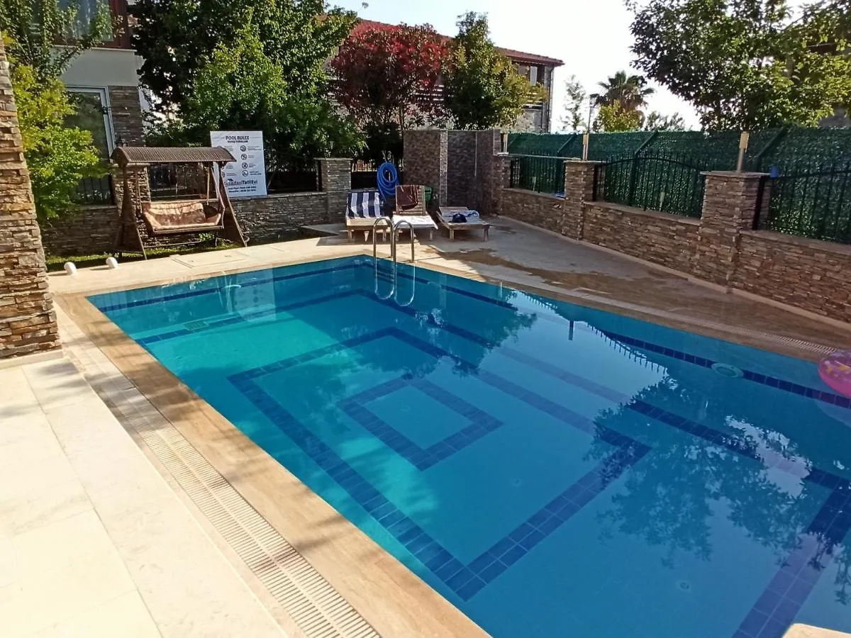 Villa Dora 库萨达斯
